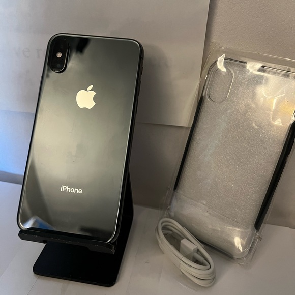 iPhone XS 256GB Space Gray Unlocked - Picture 7 of 7